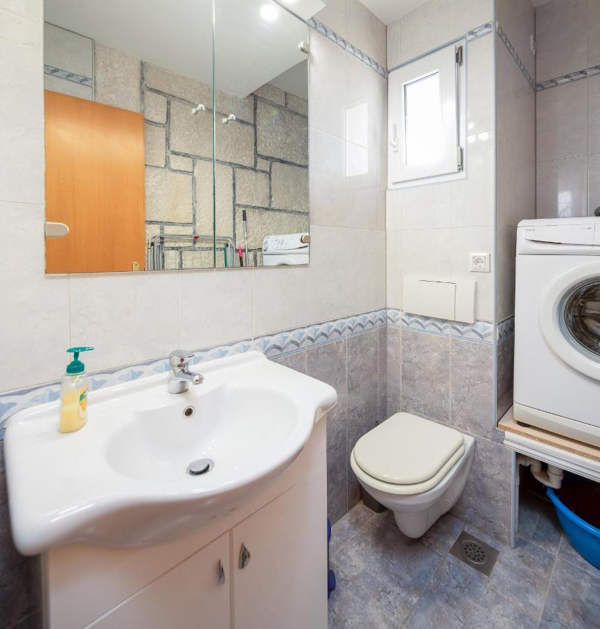 Sunny Vista Apartment โอมิช ภายนอก รูปภาพ