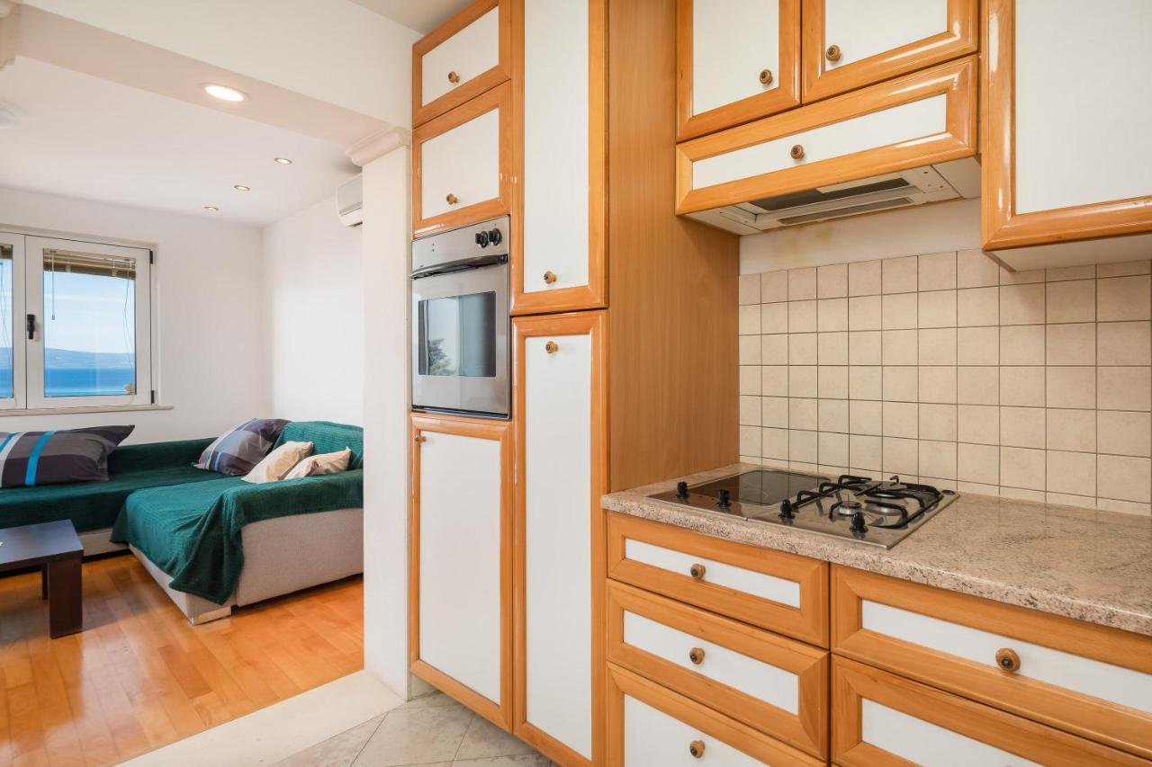 Sunny Vista Apartment โอมิช ภายนอก รูปภาพ