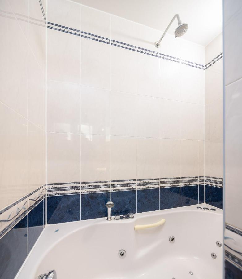 Sunny Vista Apartment โอมิช ภายนอก รูปภาพ